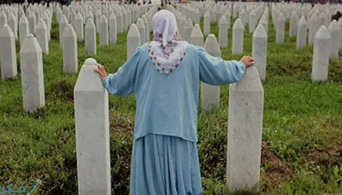 المشى فى المقابر فى المنام