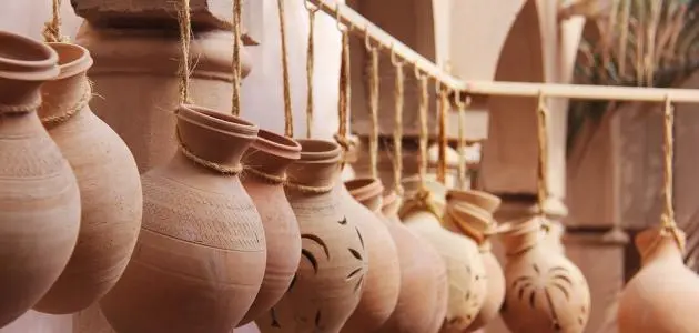 القلة الفخار في المنام